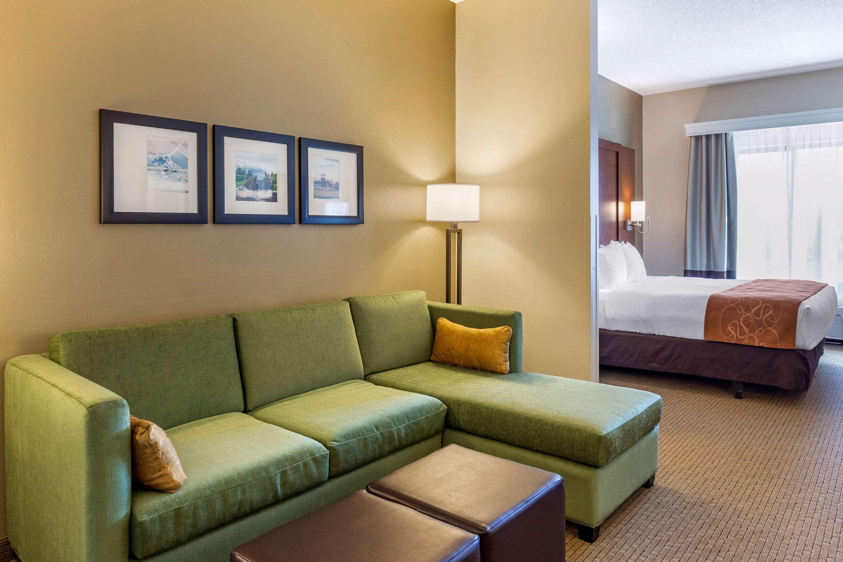Comfort Suites Lancaster Amish Country Smoketown  Extérieur photo