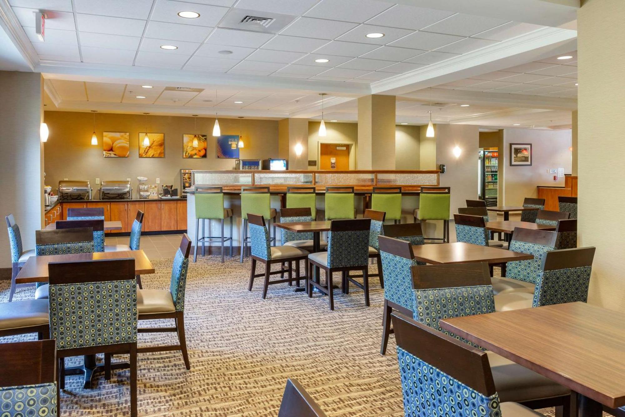 Comfort Suites Lancaster Amish Country Smoketown  Extérieur photo