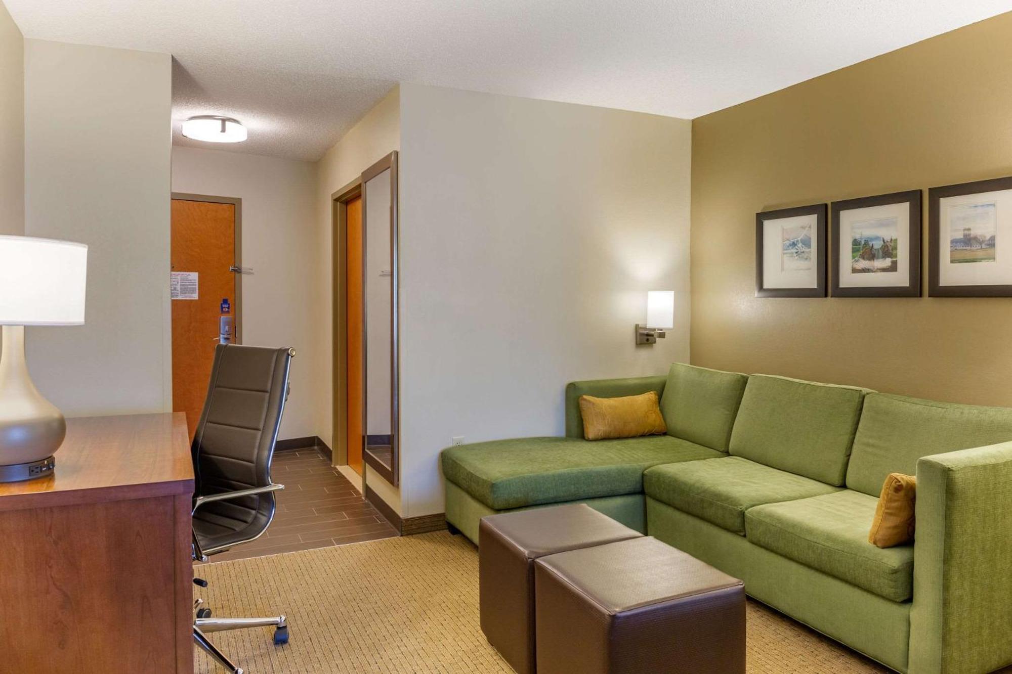 Comfort Suites Lancaster Amish Country Smoketown  Extérieur photo