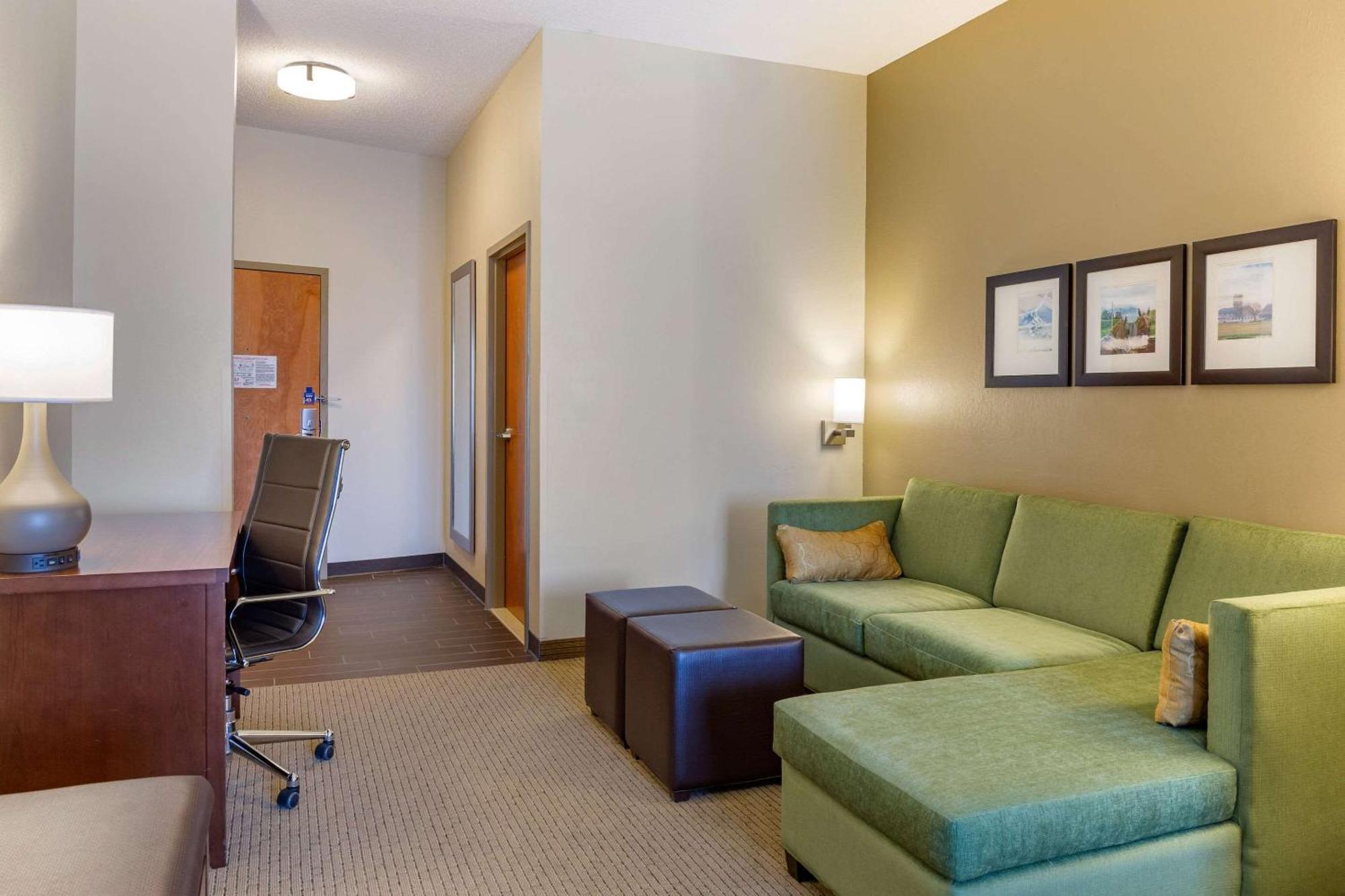 Comfort Suites Lancaster Amish Country Smoketown  Extérieur photo